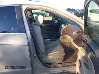 2011 Cadillac SRX Performance Collection with VIN 3GYFNBEY3BS529406, listed as a IAAI auction lot 40926089 with 160,535 mi miles. Bid and sale history available at carsss.com. Image 5.