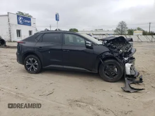 2023 Toyota bZ4X XLE z VIN JTMAAAAA2PA026988, wystawiony jako Copart lot #51482434 z przebiegiem 7 200 mil mil oraz Szkoda całkowita • Salvage title. Historia ofert i sprzedaży dostępna na DreamBid. Obrazek 4.