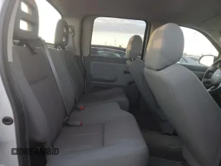 2005 Dodge Dakota ST with VIN 1D7HE28K05S329305, listed as a Copart auction lot 42756455 with 101,545 mi miles and Salvage Title. Bid and sale history available at DreamBid. Image 10.