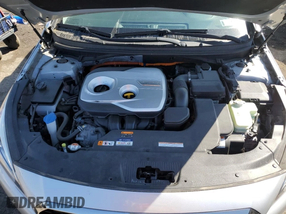 2016 Hyundai Sonata Hybrid SE with VIN KMHE24L1XGA025242, listed as a Copart auction lot 47191383 with 57,688 mi miles. Bid and sale history available at carsss.com. Image 13.
