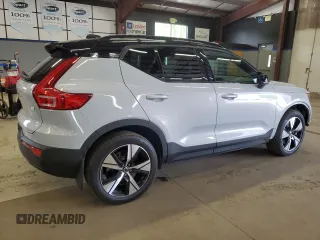 2021 Volvo XC40 с VIN YV4ED3UR8M2546301, выставлен на аукционе Copart как лот 56724205 с пробегом 19 132 миль миль и Списание • Salvage title. История ставок и продаж доступна на DreamBid. Изображение 3.