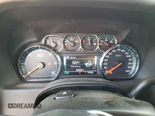 2019 Chevrolet Tahoe LS z VIN 1GNSKAKC8KR399407, wystawiony jako Copart lot #55696355 z przebiegiem 83 903 mil mil oraz Szkoda całkowita • Salvage title. Historia ofert i sprzedaży dostępna na DreamBid. Obrazek 9.