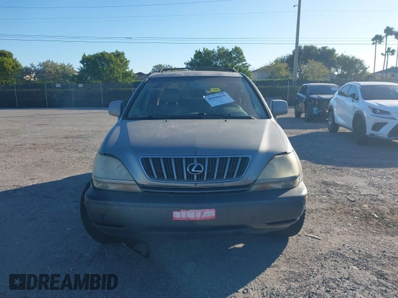 2001 Lexus RX 300 with VIN JTJGF10U110115162, listed as a IAAI auction lot 40998420 with 227,602 mi miles. Bid and sale history available at carsss.com. Image 12.