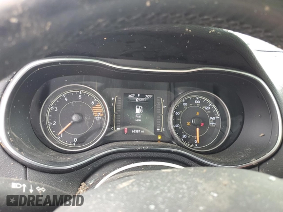 2020 Jeep Cherokee Altitude с VIN 1C4PJMLB8LD564153, выставлен на аукционе Copart как лот 53397325 с пробегом 63 387 миль миль и Списание • Salvage title. История ставок и продаж доступна на DreamBid. Изображение 9.