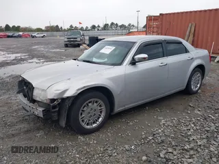 2008 Chrysler 300 LX with VIN 2C3KA43RX8H175472, listed as a IAAI auction lot 41875765 with 146,393 mi miles. Bid and sale history available at carsss.com. Image 2.