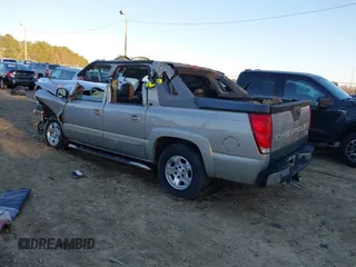 2005 Chevrolet Avalanche LS with VIN 3GNEC12Z75G229431, listed as a IAAI auction lot 41293938 with Not provided miles and . Bid and sale history available at DreamBid. Image 3.