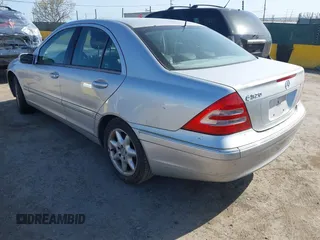2001 Mercedes-Benz C 320 with VIN WDBRF64J91F068516, listed as a IAAI auction lot 41979024 with 125,858 mi miles and . Bid and sale history available at DreamBid. Image 3.
