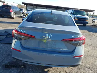 2024 Honda Civic Sedan Touring with VIN 2HGFE1F9XRH308973, listed as a IAAI auction lot 41643985 with 5,842 mi miles. Bid and sale history available at carsss.com. Image 17.