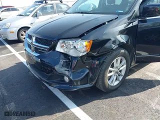2019 Dodge Grand Caravan SXT with VIN 2C4RDGCGXKR594862, listed as a IAAI auction lot 41941792 with 95,982 mi miles. Bid and sale history available at carsss.com. Image 6.