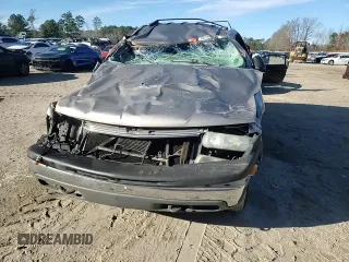 2002 Chevrolet Tahoe LS z VIN 1GNEC13Z62R242388, wystawiony jako Copart lot #86362454 z przebiegiem Nie podano mil oraz Nie do naprawy • Non repairable. Historia ofert i sprzedaży dostępna na DreamBid. Obrazek 11.