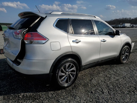 2016 Nissan Rogue SL with VIN 5N1AT2MV7GC834218, listed as a Copart auction lot 49042085 with 72,280 mi miles and Salvage Title. Bid and sale history available at DreamBid. Image 3.