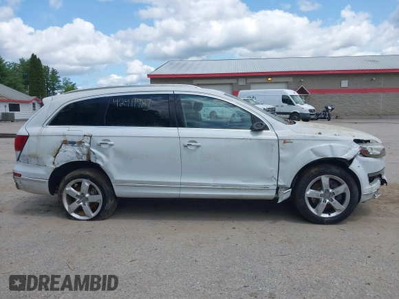2013 Audi Q7 Premium Plus z VIN WA1LGAFE7DD005481, wystawiony jako IAAI lot #42411987 z przebiegiem Nie podano mil oraz . Historia ofert i sprzedaży dostępna na DreamBid. Obrazek 13.