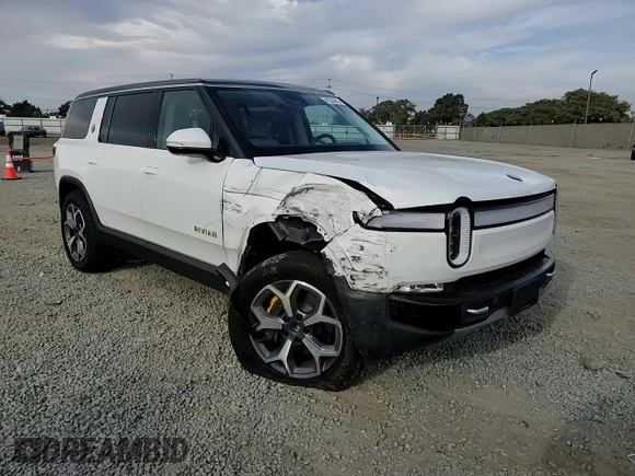 2024 Rivian R1S Adventure z VIN 7PDSGABA4RN043975, wystawiony jako Copart lot #41524615 z przebiegiem 6 807 mil mil oraz Szkoda całkowita • Salvage title. Historia ofert i sprzedaży dostępna na DreamBid. Obrazek 11.