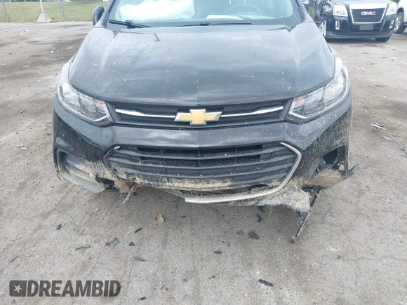 2020 Chevrolet Trax LS with VIN KL7CJKSB2LB086759, listed as a IAAI auction lot 42529290 with 79,635 mi miles and . Bid and sale history available at DreamBid. Image 6.