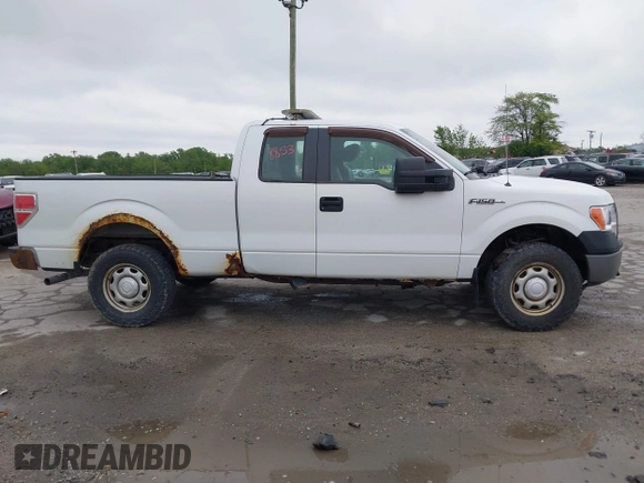 2013 Ford F-150 XL с VIN 1FTFX1EF3DKE62894, выставлен на аукционе IAAI как лот 42248853 с пробегом 233 743 миль миль и . История ставок и продаж доступна на DreamBid. Изображение 13.