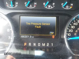 2014 Ford F-150 XL с VIN 1FTFW1CF8EKD30561, выставлен на аукционе IAAI как лот 41880934 с пробегом 180 301 миль миль и . История ставок и продаж доступна на DreamBid. Изображение 7.