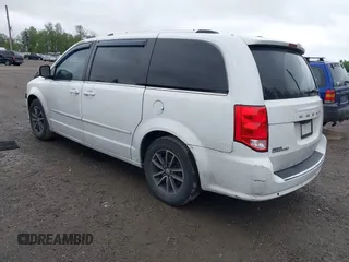 2017 Dodge Grand Caravan SXT with VIN 2C4RDGCG2HR645439, listed as a IAAI auction lot 42141378 with 161,518 mi miles and . Bid and sale history available at DreamBid. Image 3.