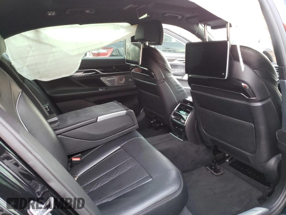 2016 BMW 7 Series 750i xDrive with VIN WBA7F2C53GG416736, listed as a Copart auction lot 69490682 with 62,148 mi miles. Bid and sale history available at carsss.com. Image 10.
