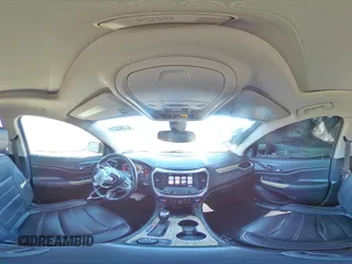 2019 GMC Acadia Denali with VIN 1GKKNPLS0KZ149074, listed as a Copart auction lot 47393255 with 118,557 mi miles and Salvage title. Bid and sale history available at DreamBid. Image 13.