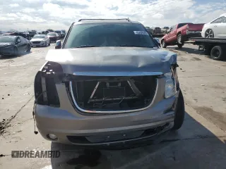2007 GMC Yukon XL SLT with VIN 1GKFC16047J260991, listed as a Copart auction lot 43289595 with 201,627 mi miles and Salvage Title. Bid and sale history available at carsss.com. Image 5.