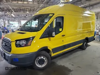 2019 Ford Transit z VIN 1FTYR3XM7KKA24824, wystawiony jako IAAI lot #42500762 z przebiegiem 75 307 mil mil oraz . Historia ofert i sprzedaży dostępna na DreamBid. Obrazek 46.