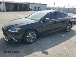 2022 Lexus ES 350 z VIN 58ADZ1B19NU136862, wystawiony jako Copart lot #58093755 z przebiegiem 26 130 mil mil oraz Tytuł czysty. Historia ofert i sprzedaży dostępna na DreamBid. Obrazek 1.