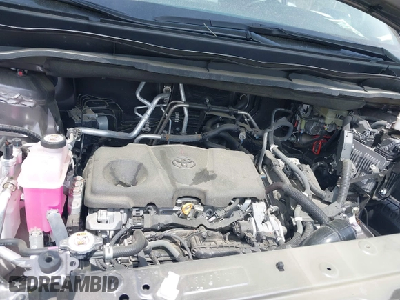 2021 Toyota Sienna XLE with VIN 5TDJRKEC3MS065212, listed as a IAAI auction lot 42086801 with 22,602 mi miles and . Bid and sale history available at DreamBid. Image 10.