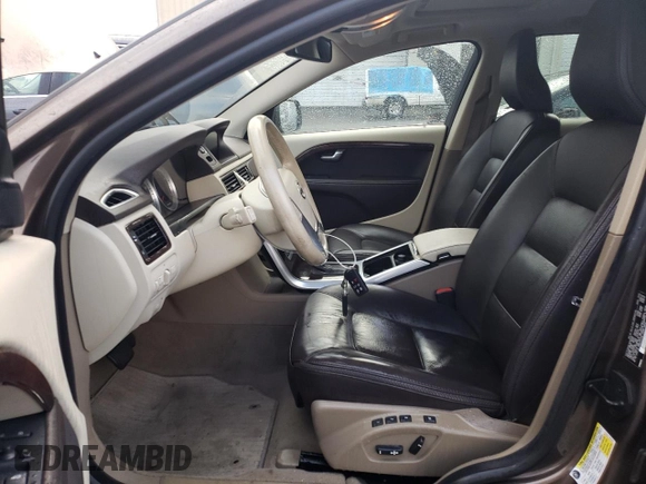 2013 Volvo XC70 3.2L with VIN YV4952BL8D1163536, listed as a Copart auction lot 74221894 with 108,520 mi miles and Salvage Title. Bid and sale history available at DreamBid. Image 7.
