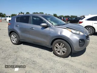 2017 Kia Sportage LX z VIN KNDPMCAC9H7159793, wystawiony jako Copart lot #56603345 z przebiegiem 157 860 mil mil oraz Szkoda całkowita • Salvage title. Historia ofert i sprzedaży dostępna na DreamBid. Obrazek 4.