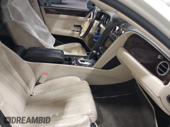 2015 Bentley Flying Spur V8 with VIN SCBET9ZA9F8049207, listed as a IAAI auction lot 41959074 with 85,839 mi miles and . Bid and sale history available at DreamBid. Image 5.