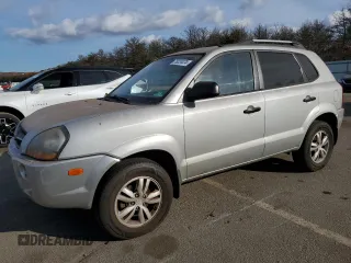 2009 Hyundai Tucson GLS with VIN KM8JM12B89U939007, listed as a Copart auction lot 79224474 with 42,277 mi miles and Clean Title. Bid and sale history available at carsss.com. Image 1.