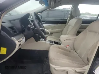 2011 Subaru Outback 2.5i z VIN 4S4BRBAC9B3353790, wystawiony jako Copart lot #57381165 z przebiegiem 175 761 mil mil oraz Szkody całkowita. Historia ofert i sprzedaży dostępna na DreamBid. Obrazek 7.