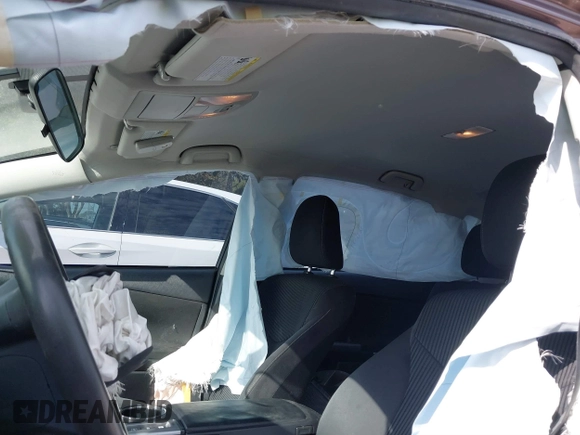 2015 Toyota Prius Two with VIN JTDZN3EU4FJ040526, listed as a IAAI auction lot 41582274 with 137,797 mi miles and . Bid and sale history available at DreamBid. Image 21.
