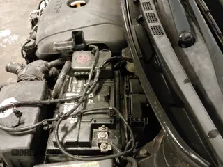 2014 Kia Forte EX с VIN KNAFX5A84E5195695, выставлен на аукционе IAAI как лот 40857167 с пробегом 172 789 миль миль и . История ставок и продаж доступна на DreamBid. Изображение 21.