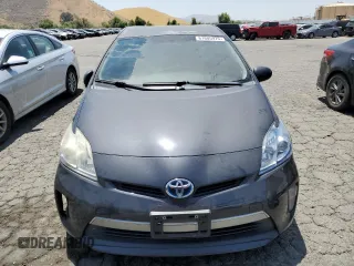 2014 Toyota Prius with VIN JTDKN3DP1E3056795, listed as a Copart auction lot 61605975 with 211,392 mi miles and Salvage title. Bid and sale history available at DreamBid. Image 5.