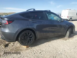 2020 Tesla Model Y Long Range with VIN 5YJYGDEE8LF045798, listed as a Copart auction lot 53689115 with 35,882 mi miles and Salvage Title. Bid and sale history available at DreamBid. Image 3.