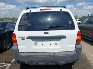 2005 Ford Escape XLT with VIN 1FMYU93125DA22612, listed as a IAAI auction lot 41971728 with 192,461 mi miles. Bid and sale history available at carsss.com. Image 16.