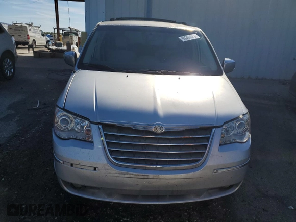 2009 Chrysler Town & Country Limited with VIN 2A8HR64X69R507404, listed as a Copart auction lot 49300475 with 316,073 mi miles and Salvage Title. Bid and sale history available at carsss.com. Image 5.