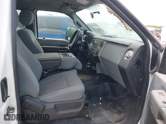 2012 Ford F-250 XLT with VIN 1FT7X2AT5CEC30526, listed as a IAAI auction lot 42029825 with 263,897 mi miles and . Bid and sale history available at DreamBid. Image 5.