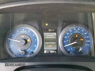2020 Toyota Sienna LE z VIN 5TDJZ3DC3LS240743, wystawiony jako Copart lot #52117865 z przebiegiem 93 047 mil mil oraz Szkoda całkowita • Salvage title. Historia ofert i sprzedaży dostępna na DreamBid. Obrazek 9.