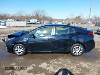 2019 Toyota Prius LE with VIN JTDL9RFU5K3002801, listed as a IAAI auction lot 41339356 with 68,628 mi miles and . Bid and sale history available at DreamBid. Image 14.