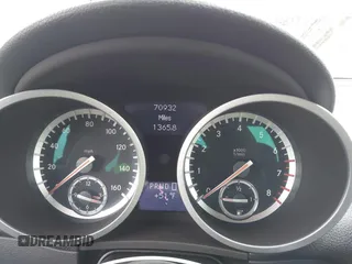 2009 Mercedes-Benz SLK-Class 3.0L with VIN WDBWK54F69F191027, listed as a IAAI auction lot 41809020 with 70,932 mi miles. Bid and sale history available at carsss.com. Image 7.