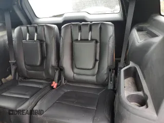 2017 Ford Explorer XLT z VIN 1FM5K8D85HGA32908, wystawiony jako Copart lot #62463115 z przebiegiem 172 334 mil mil oraz Czysty tytuł • Clean title. Historia ofert i sprzedaży dostępna na DreamBid. Obrazek 10.