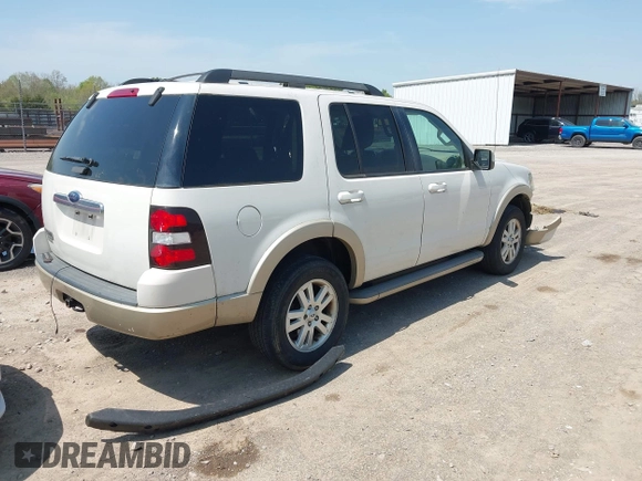 2009 Ford Explorer Eddie Bauer z VIN 1FMEU64E49UA41798, wystawiony jako IAAI lot #42029701 z przebiegiem 246 417 mil mil oraz . Historia ofert i sprzedaży dostępna na DreamBid. Obrazek 4.