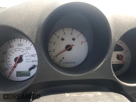 2003 Toyota MR2 z VIN JTDFR320130054491, wystawiony jako Copart lot #58899155 z przebiegiem 62 552 mil mil oraz Szkoda całkowita • Salvage title. Historia ofert i sprzedaży dostępna na DreamBid. Obrazek 9.