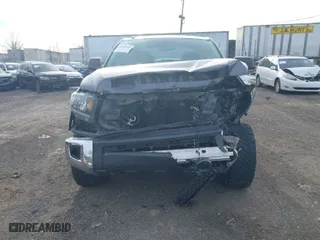 2018 Toyota Tundra 4WD SR5 with VIN 5TFDY5F14JX770184, listed as a IAAI auction lot 41303833 with 93,878 mi miles. Bid and sale history available at carsss.com. Image 12.