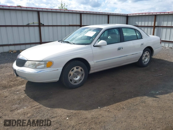 1999 Lincoln Continental с VIN 1LNHM97V2XY708917, выставлен на аукционе IAAI как лот 42282254 с пробегом 283 827 миль миль и . История ставок и продаж доступна на DreamBid. Изображение 2.