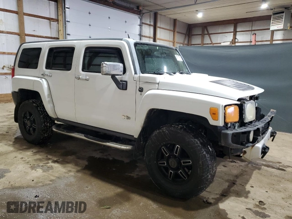 2008 Hummer H3 SUV with VIN 5GTEN13E288136351, listed as a Copart auction lot 42146555 with 164,886 mi miles and Salvage Title. Bid and sale history available at carsss.com. Image 4.