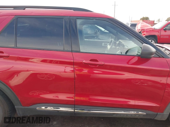 2020 Ford Explorer XLT with VIN 1FMSK7DH4LGB35291, listed as a IAAI auction lot 41261829 with 144,753 mi miles and . Bid and sale history available at DreamBid. Image 13.