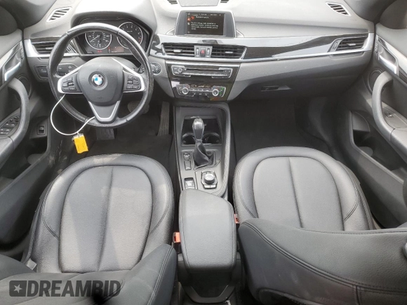 2017 BMW X1 xDrive28i with VIN WBXHT3Z3XH4A53999, listed as a Copart auction lot 60500265 with 43,377 mi miles and Salvage title. Bid and sale history available at DreamBid. Image 8.